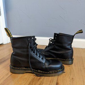Doc Martens 1460 Black "Greasy" Leather 8-Eye Boots (US Women's 8)